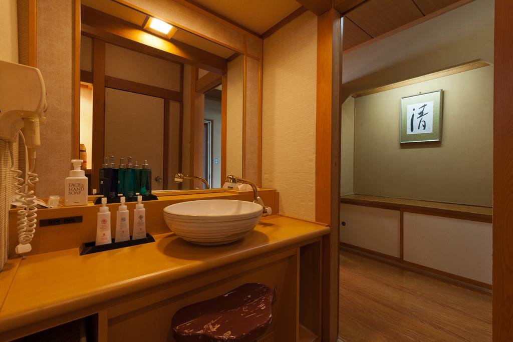 Umibenokakureyu Seiryu Hotel Nishiizu Eksteriør billede